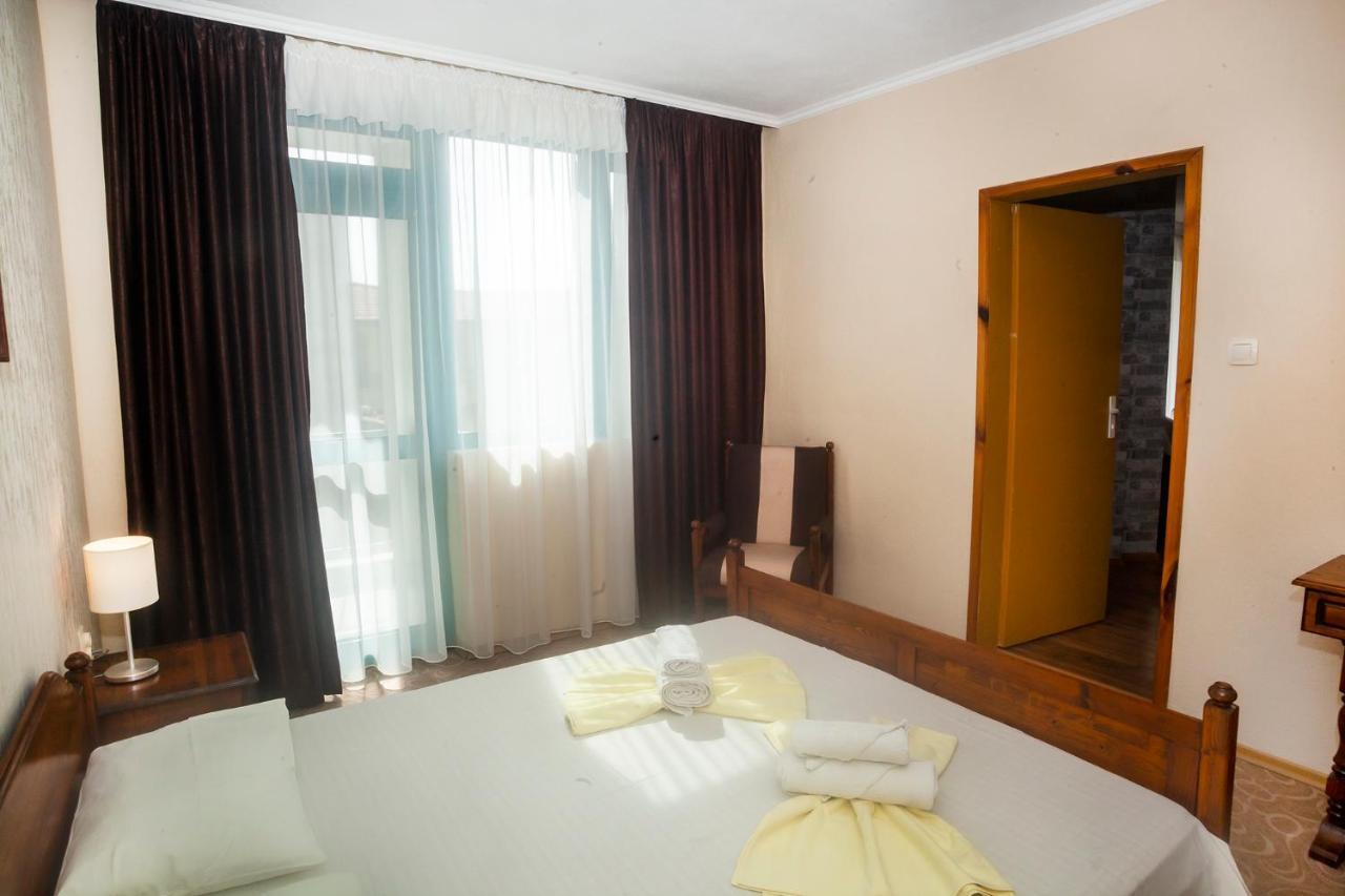 Ravda Bay Guest House Экстерьер фото
