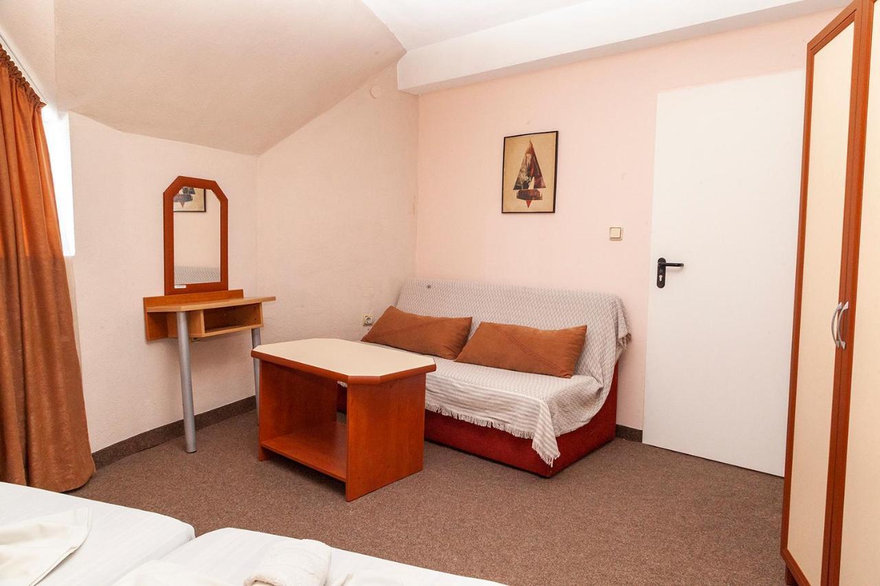 Ravda Bay Guest House Экстерьер фото