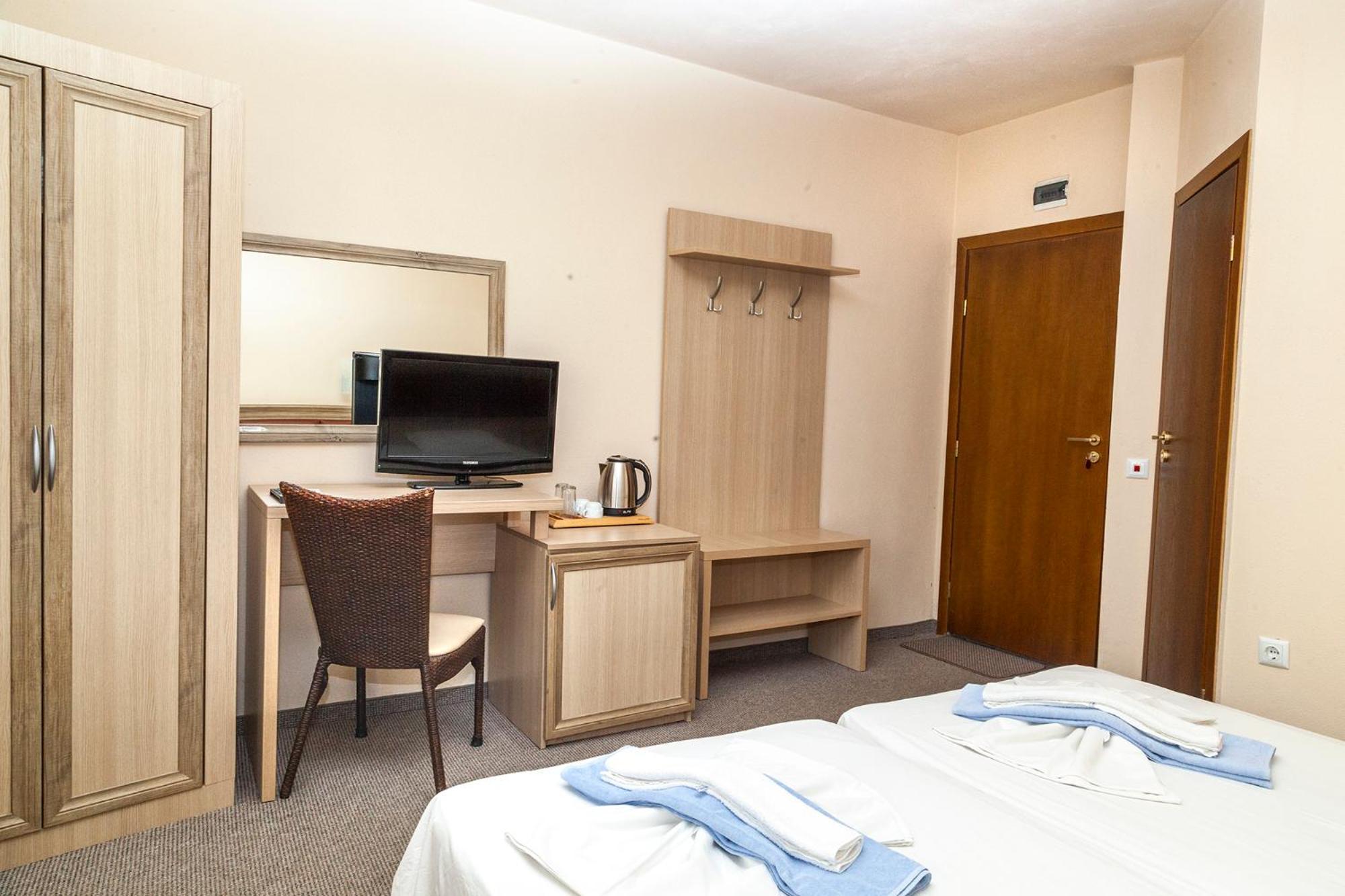 Ravda Bay Guest House Экстерьер фото