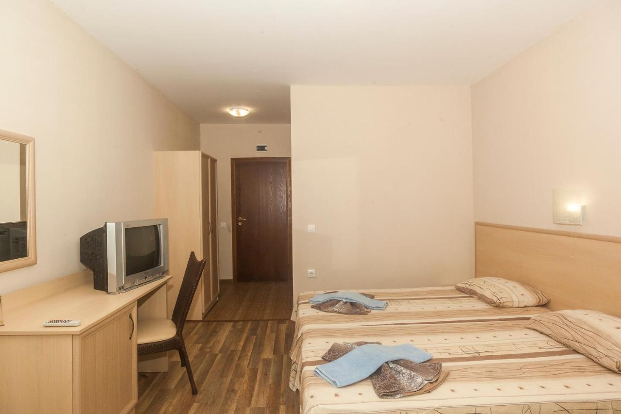 Ravda Bay Guest House Экстерьер фото
