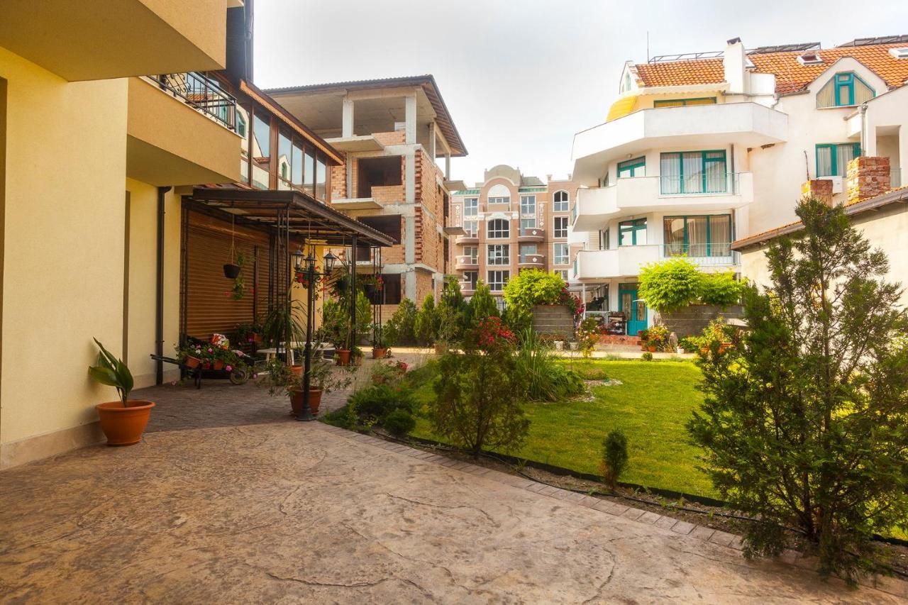 Ravda Bay Guest House Экстерьер фото